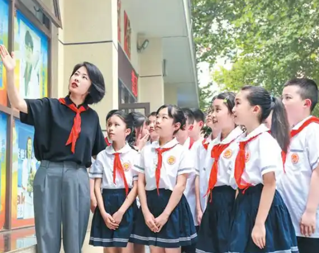 互相促进共同构成立体的点面结合的学校教育管理矩阵 互相促进共同构成立体的点面结合的学校教育管理矩阵